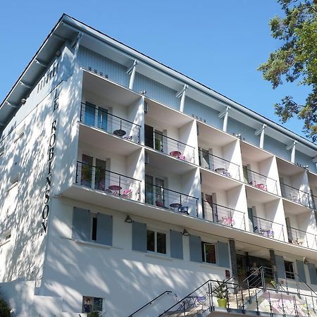 Hôtel Robinson Auch Buitenkant foto